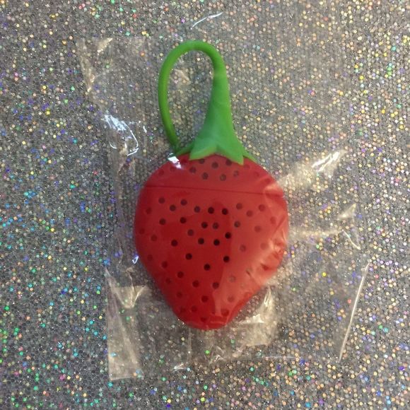 Strawberry Silicone Tea Infuser w/ free Myst… - Picture 6 of 6